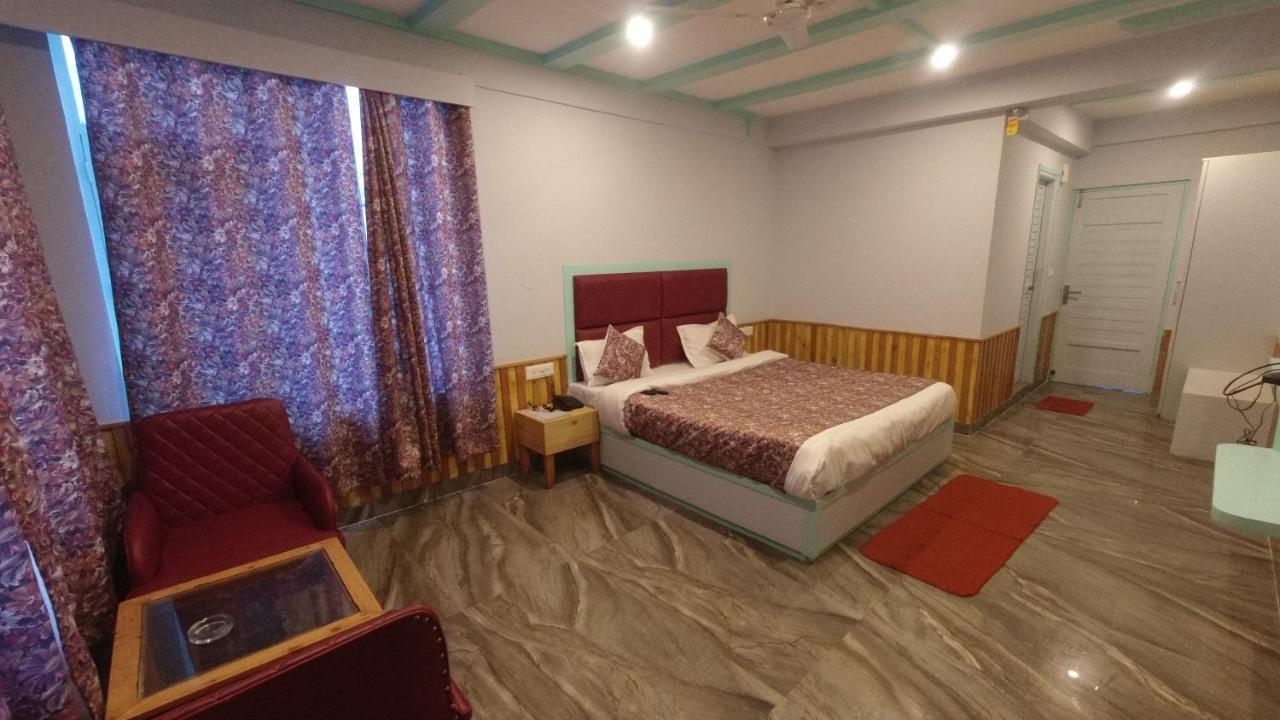 Resort Apple Flower By Manali Mall Road Екстериор снимка
